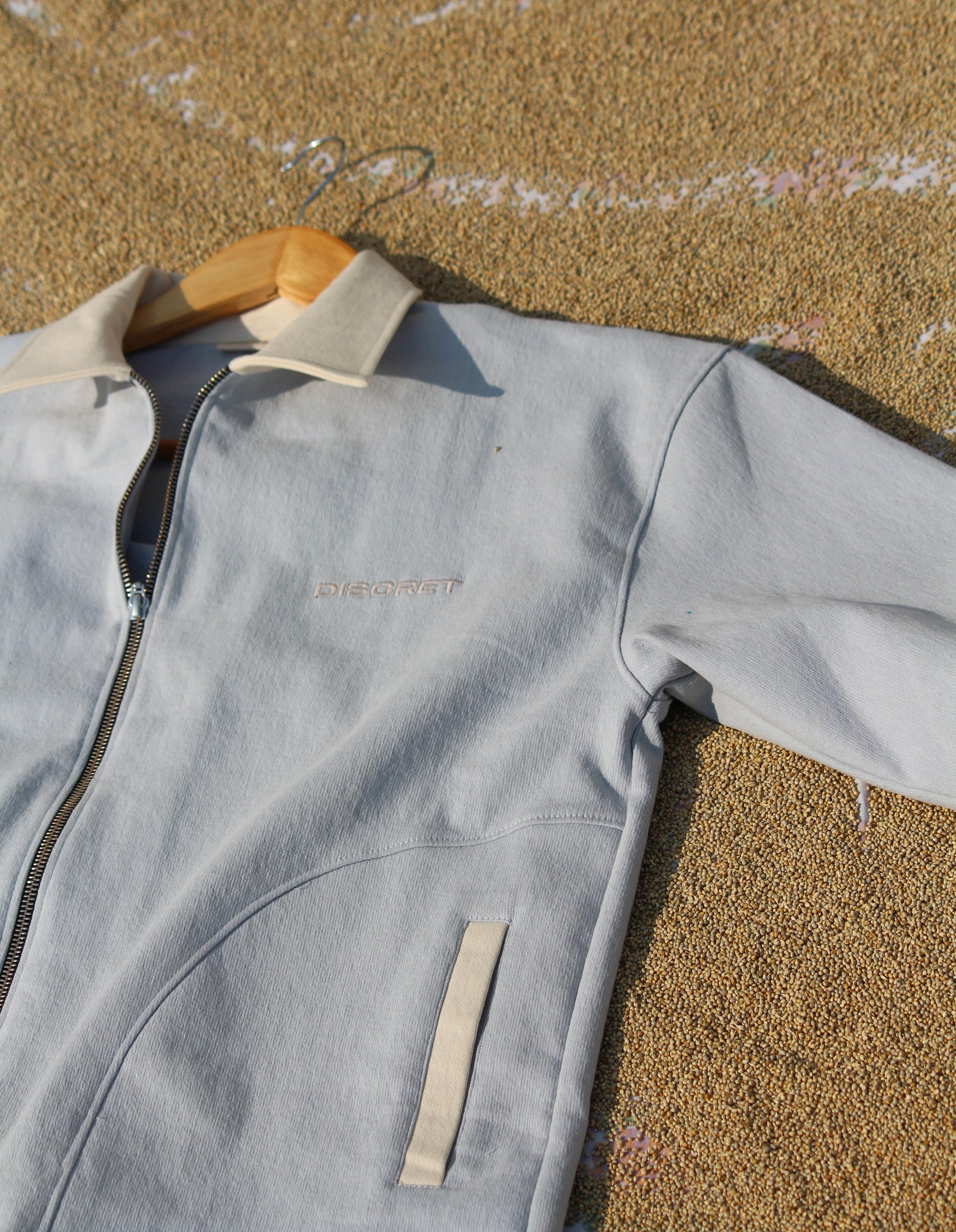 BLUE DENIM JACKET – Discret